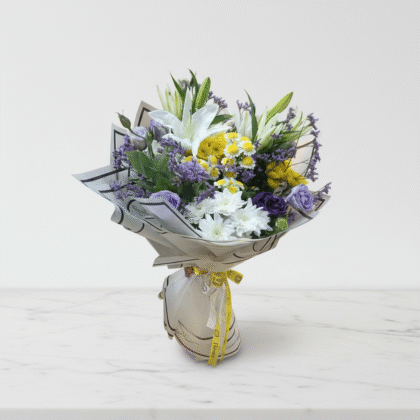 Elegant Mixed Flower Bouquet