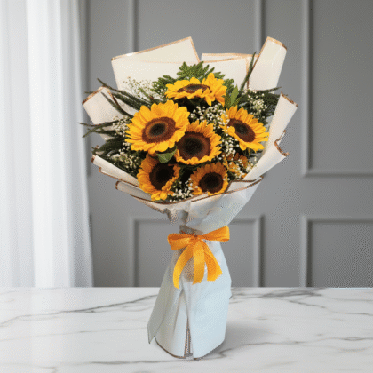 Golden Radiance Bouquet